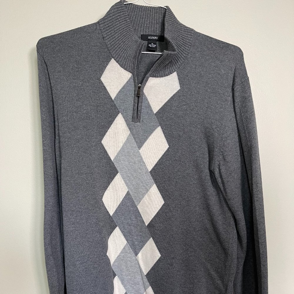 Alfani Men's Quarter-Zip Sweater | Color: Gray w/ White Accents | Size: M